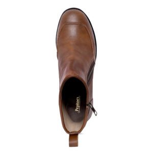 brown shoes