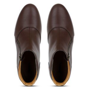 brown shoes